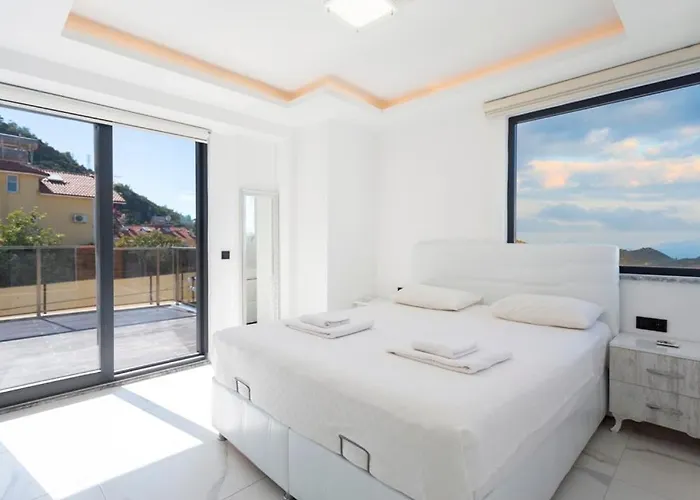 Bella * פאטהיה